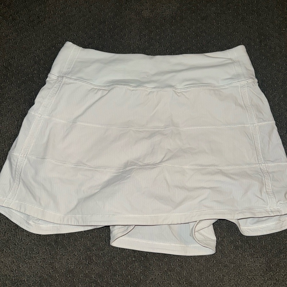 Lululemon pace rival skirt - White - size 4